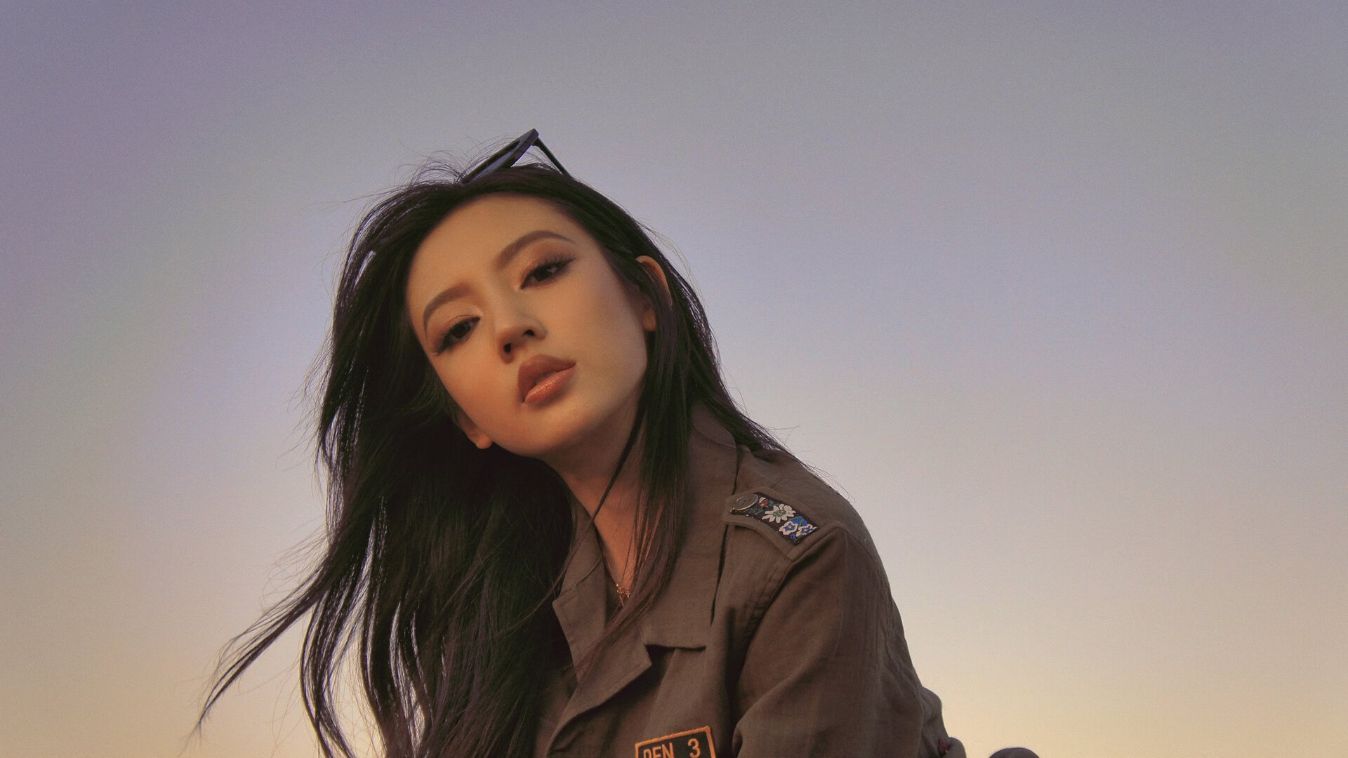 “新赛季中超外援政策调整引发热议”，新赛季中超外援上场人数